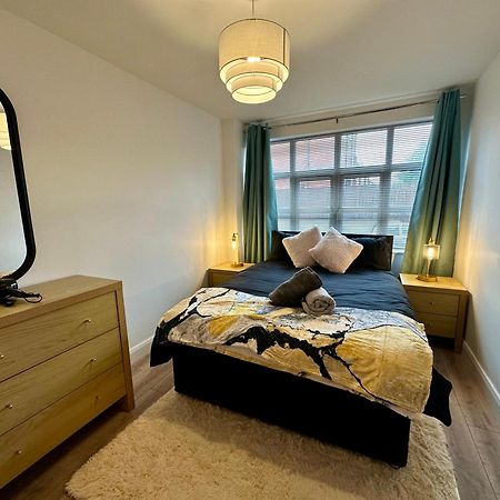 2Br City Side Apartment Belfast Esterno foto